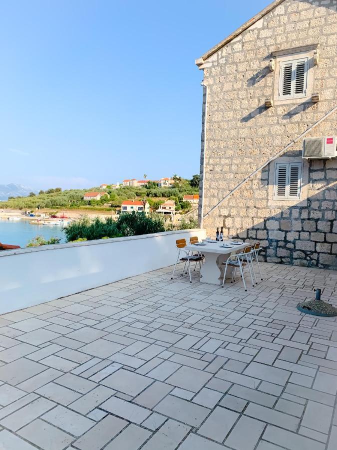 Holiday Home Adriatic Лумбарда Экстерьер фото